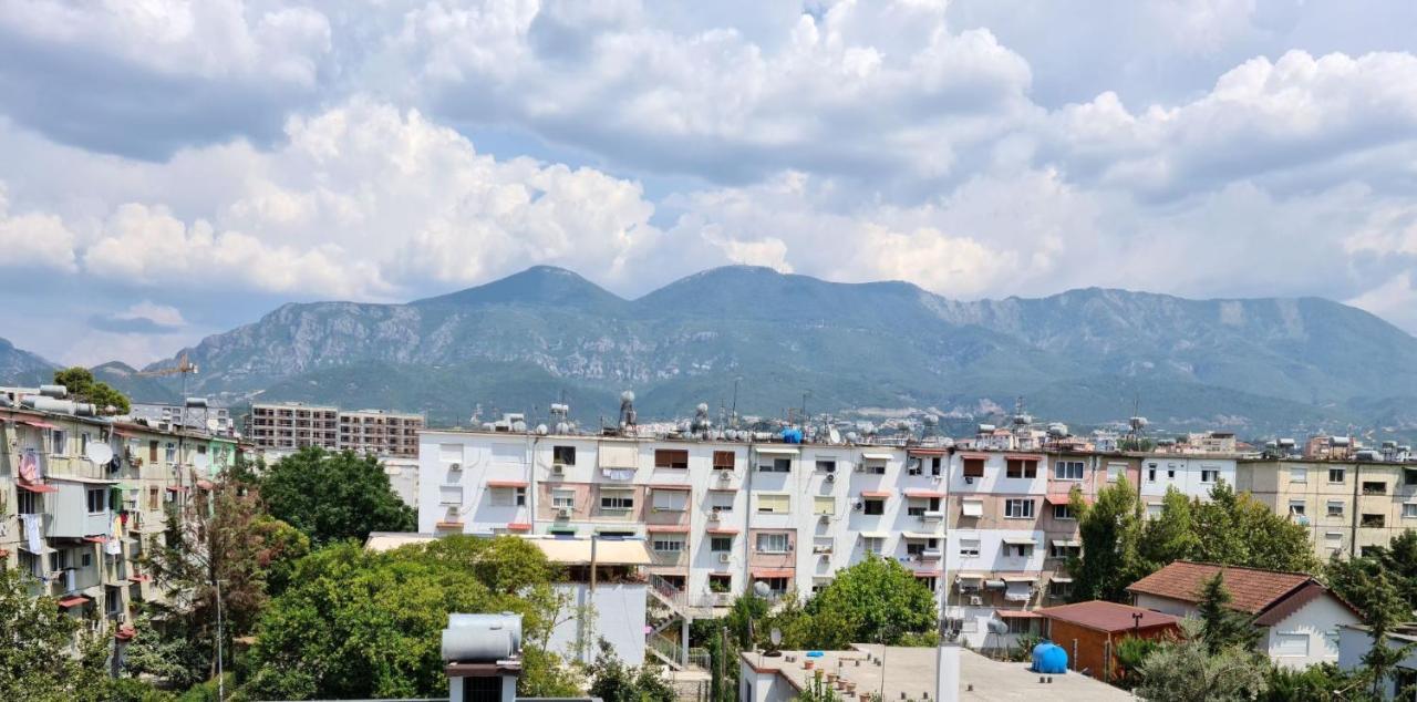 2-Bedroom Apartment With Dajti Mountain View تيرانا المظهر الخارجي الصورة